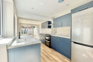 Photo 16- click for photo gallery